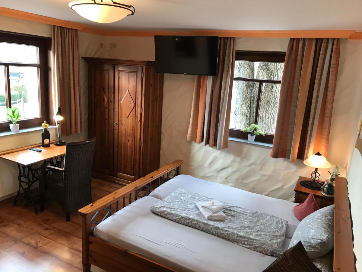 Landhotel Lindenhof Grevenbroich Zewnętrze zdjęcie